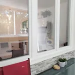 Suzana 2br With Balcony Apartman