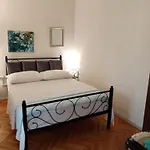 Suzana 2br With Balcony Apartman
