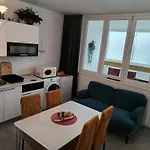 Suzana 2br With Balcony Appartamento *