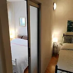 Suzana 2br With Balcony