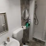 Appartamento Suzana 2br With Balcony