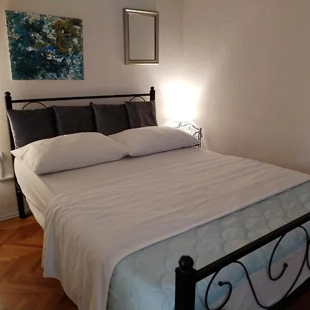 Apartmán Suzana 2br With Balcony *