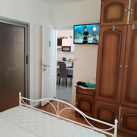 Apartment Suzana 2br With Balcony *
