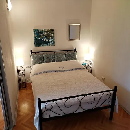 Suzana 2br With Balcony Apartmán *