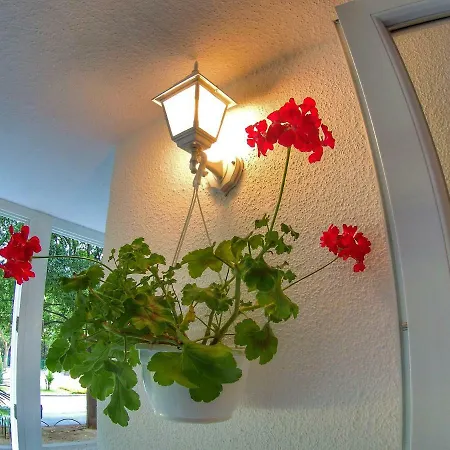 Suzana 2br With Balcony Apartment Split
