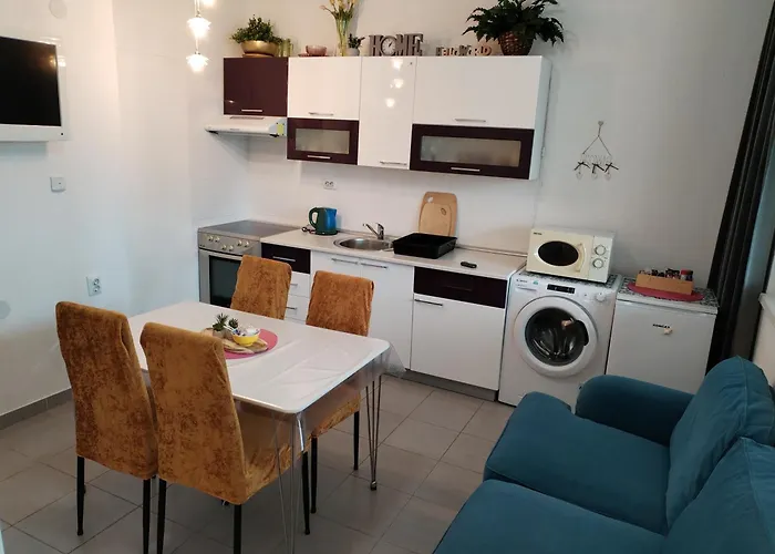 Suzana 2br With Balcony Apartmán